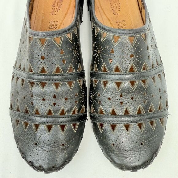 Spring Step FUSALIDE Black Leather Perforated Designed Slip On Statement Slide - Picture 9 of 15